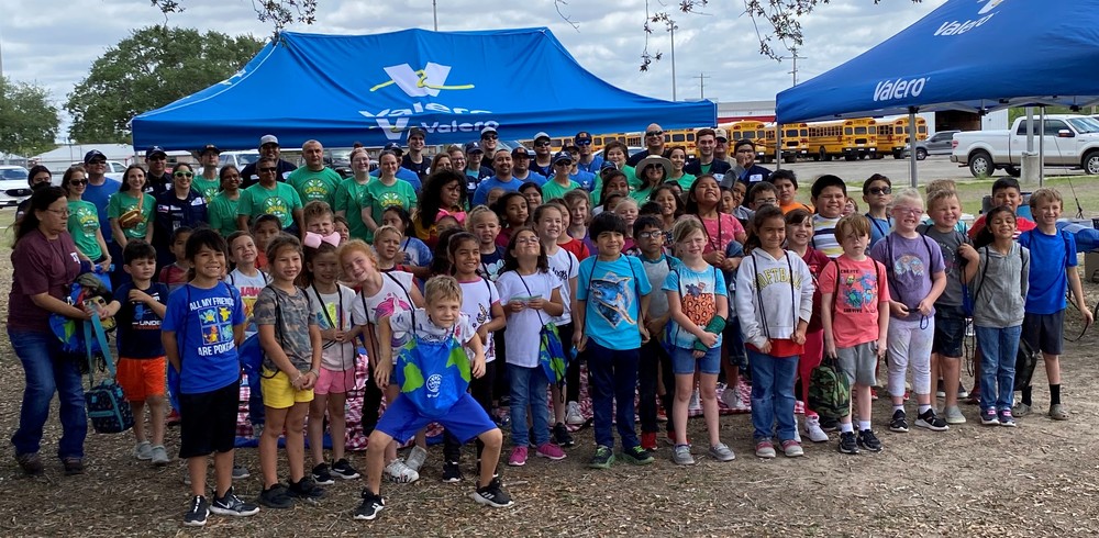 Valero and TRES partner together for Earth Day 2022!